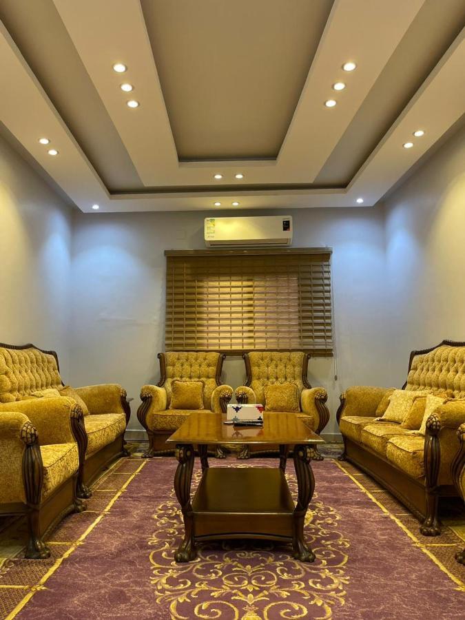 سويت روز العلا للشقق المفروشة Sweet Rose Al Ula Organizing Tours Esterno foto