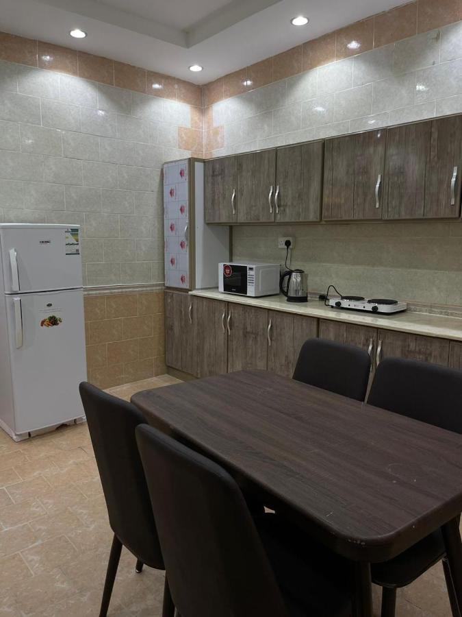 سويت روز العلا للشقق المفروشة Sweet Rose Al Ula Organizing Tours Esterno foto