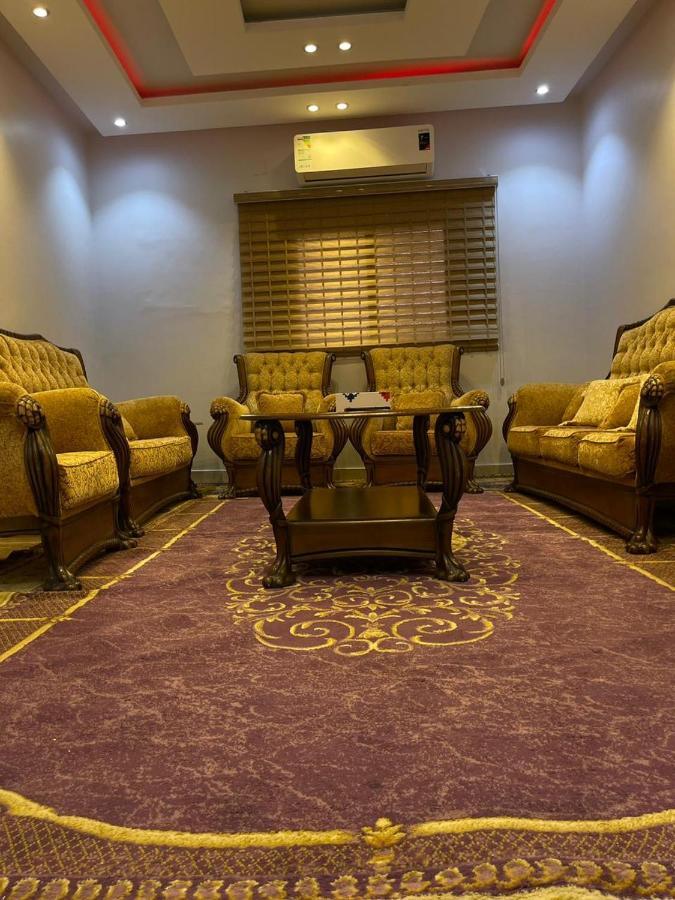 سويت روز العلا للشقق المفروشة Sweet Rose Al Ula Organizing Tours Esterno foto