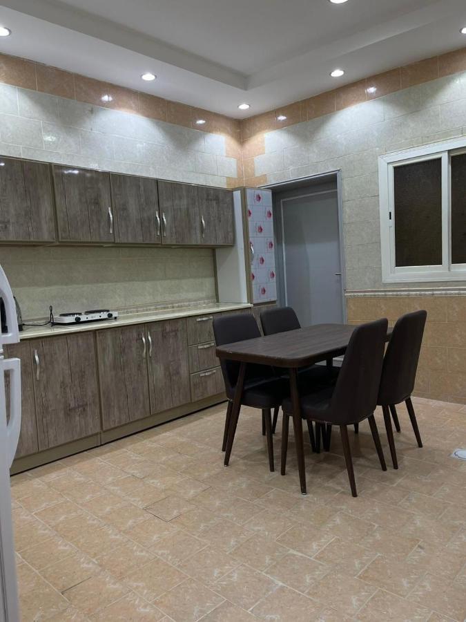 سويت روز العلا للشقق المفروشة Sweet Rose Al Ula Organizing Tours Esterno foto